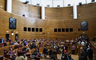Aprobada en Valencia la ley que fija criterios éticos y ambientales en contratos públicos